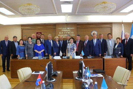Парламентарии Дальнего Востока и Забайкалья обсудили в Якутске поправки к Федеральному закону о «дальневосточном гектаре»