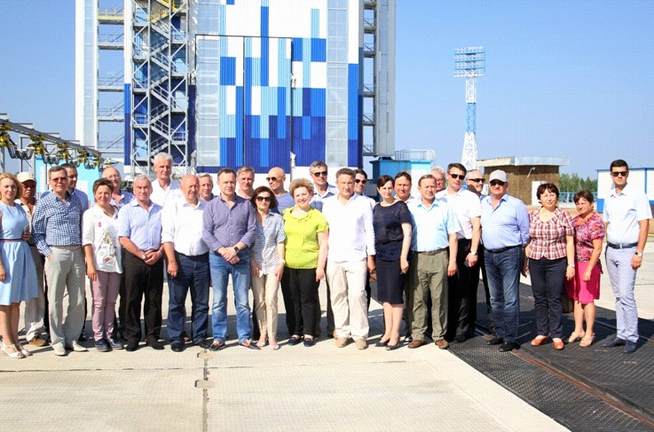 Участники совместного заседания парламентских ассоциаций Северо-Запада России и Дальнего Востока и Забайкалья посетили космодром Восточный