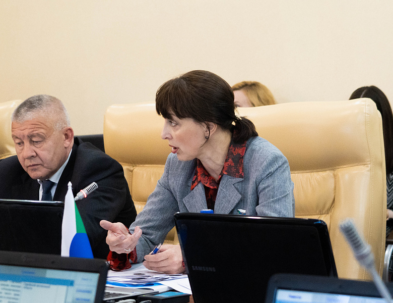 Усилить безопасность на железной дороге хотят дальневосточные парламентарии