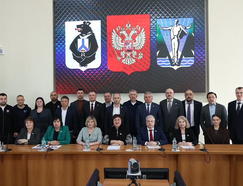 Оказание медицинской помощи – в центре внимания депутатов