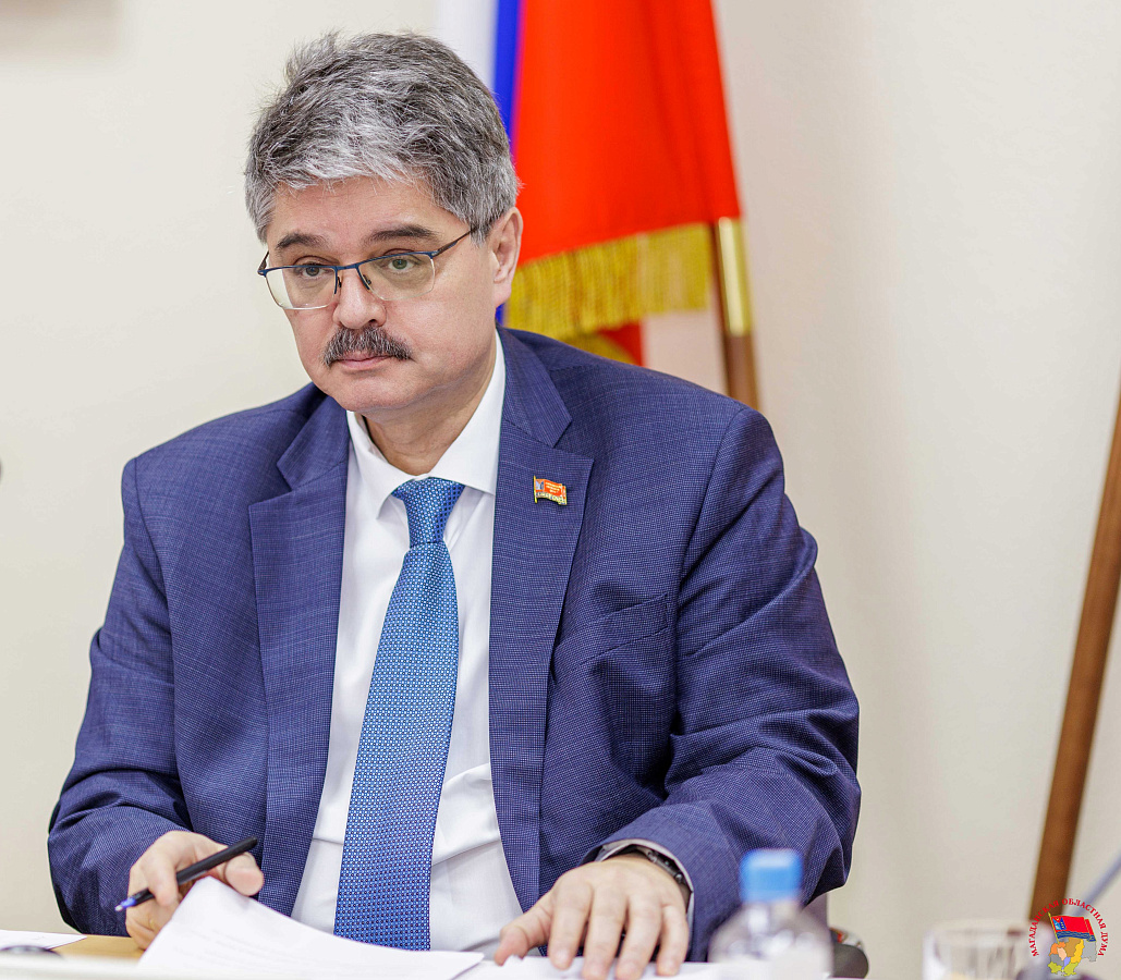Анатолий Широков обозначил ключевые задачи на весеннюю парламентскую сессию Магаданской областной Думы