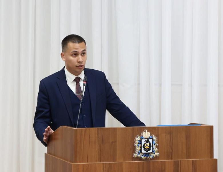 Совет молодых депутатов Хабаровского края обсудил патриотическое воспитание молодежи