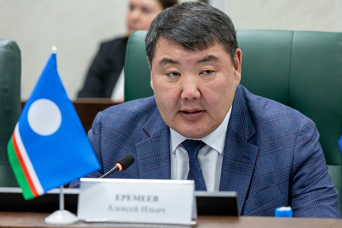 Энергетика и спорт: Парламентарии ДФО рассмотрели инициативы от Республики Саха (Якутия)