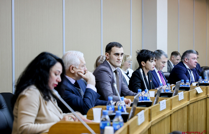 В Приморье участники СВО и их супруги смогут заключить социальный контракт