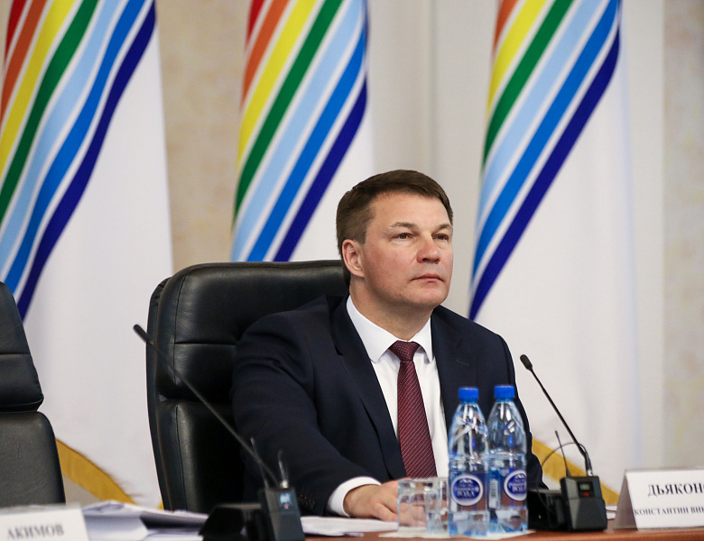 Дальневосточные парламентарии нашли способ как привлечь медиков в  организации социального обслуживания