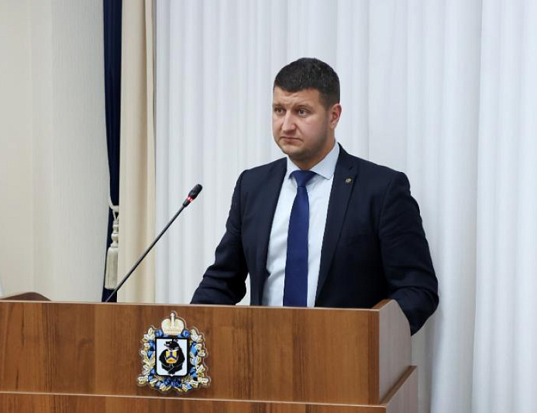 Совершенствование миграционной политики обсудили в Законодательной Думе Хабаровского края