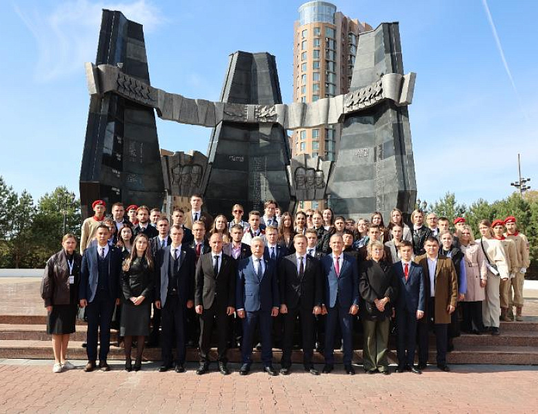 Участники программы «Герои Vостока»: основная задача – своими действиями и результатами работы сделать страну лучше и сильнее